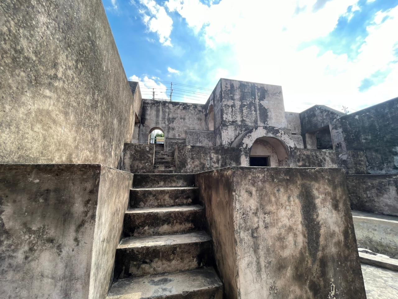 Lorong Labirin